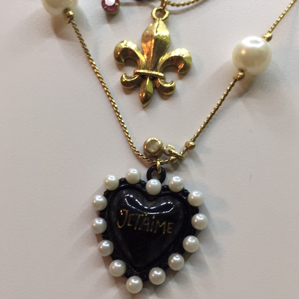 Betsy’s Johnson necklace